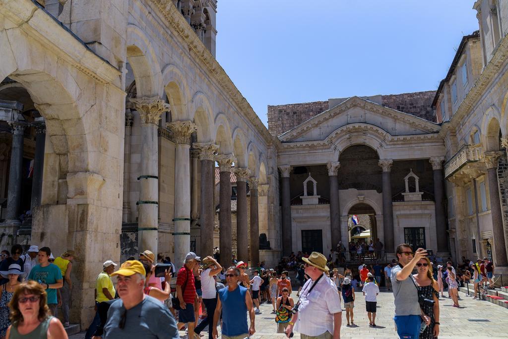 Porta Aurea Lägenhet Split Exteriör bild