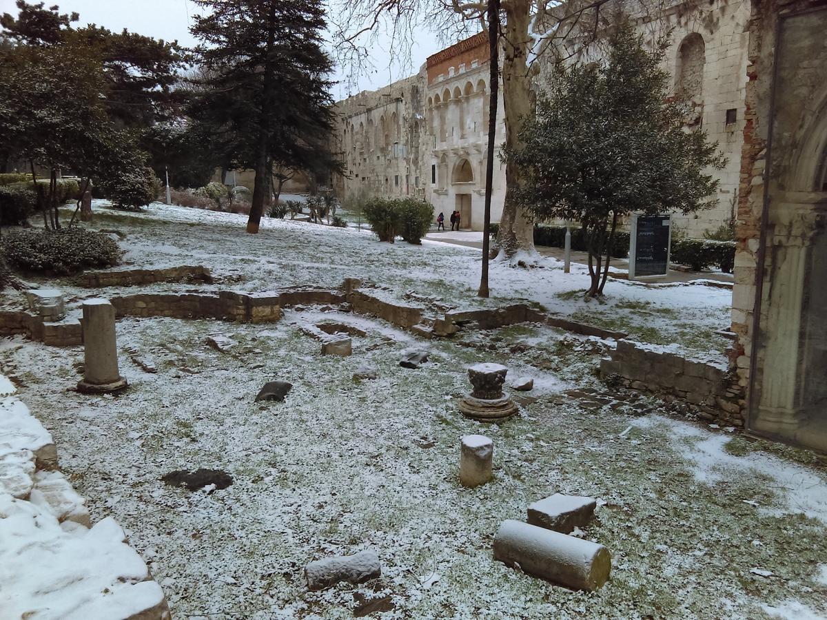 Porta Aurea Lägenhet Split Exteriör bild
